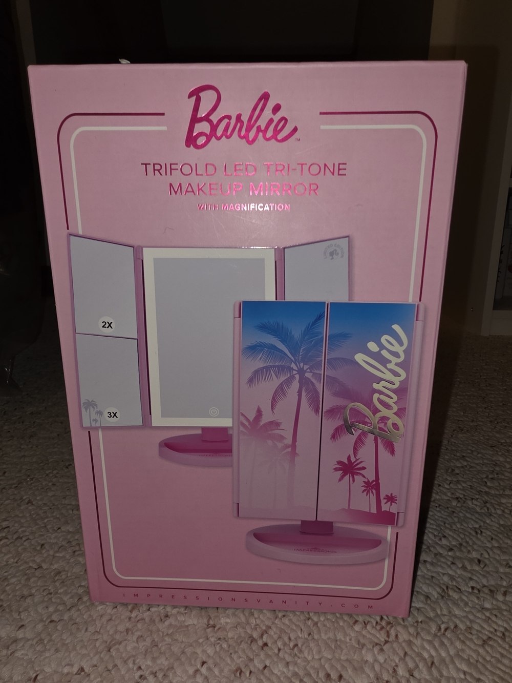 Barbie Trifold LED Tri-Tone Makeup Mirror - Pink